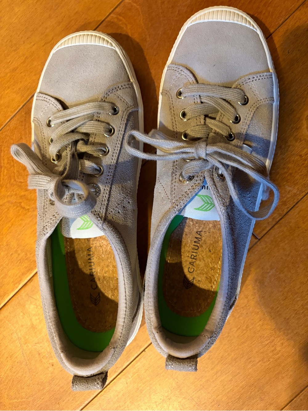 Cariuma Gray Suede Lace-Up Sneakers with Green Insole